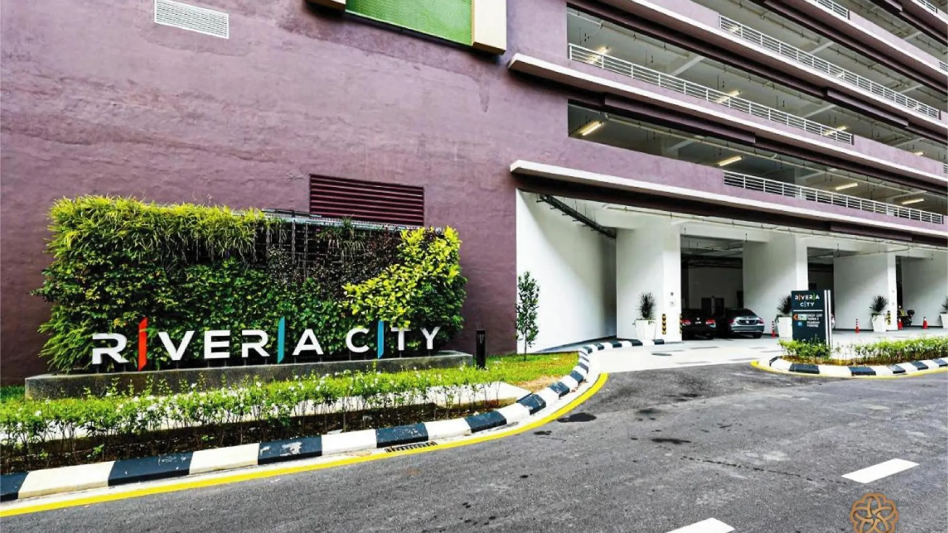 Riveria Premium Kuala Lumpur, Roam 0*,