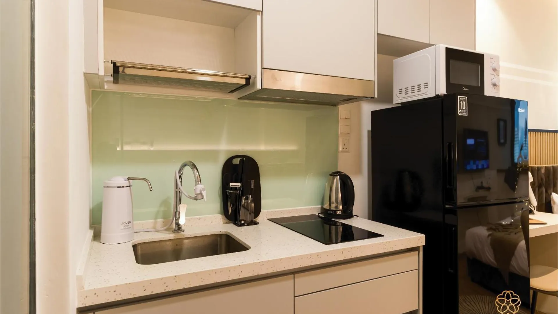 Riveria Premium Kuala Lumpur, Roam Malaysia
