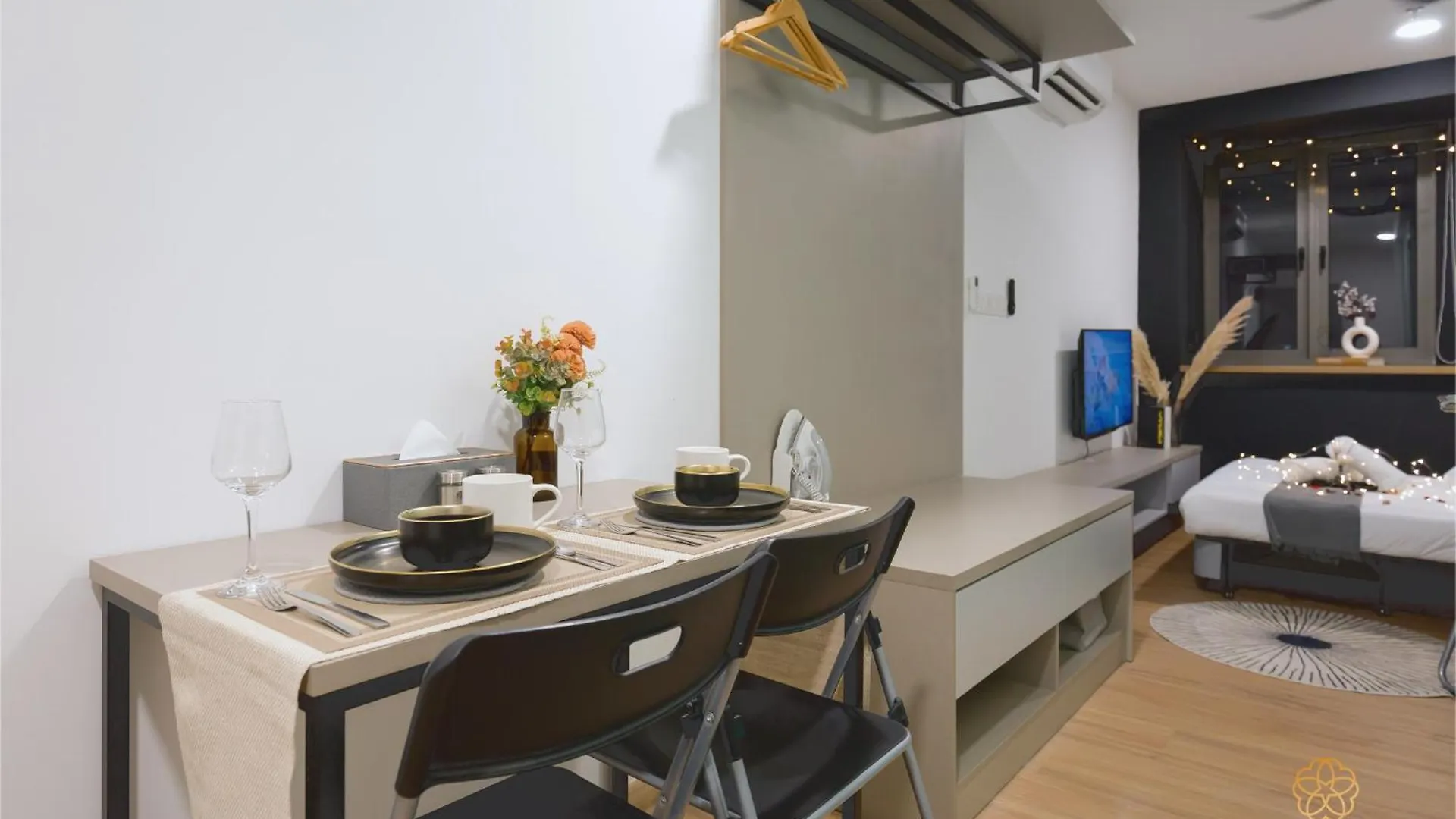 Riveria Premium Kuala Lumpur, Roam
